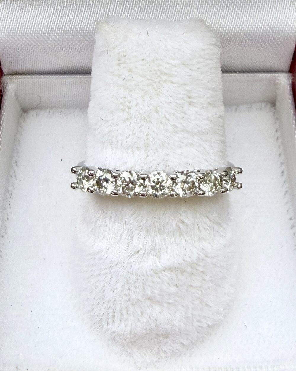 Genuine Moissanite Ring 1 Ct TW Size 6 GRA Certified S925 VVS1 & D Color